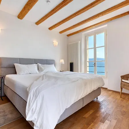 Haus Mit Tollem See -und Bergblick Holiday home *