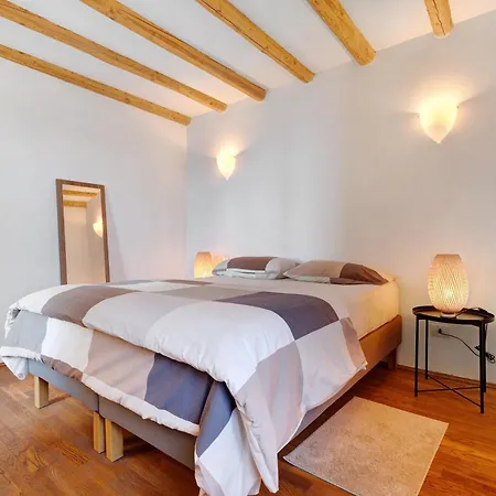 Holiday home Haus Mit Tollem See -und Bergblick Gargnano