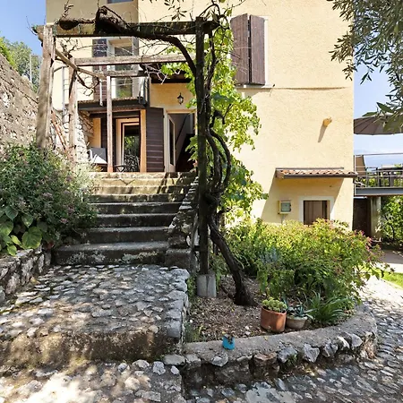 Haus Mit Tollem See -und Bergblick